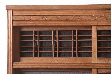 アンティーク家具　昭和初期　京都産　上品さとレトロな雰囲気を併せ持つ重ね戸棚(キャビネット、食器棚、収納棚)(R-040788)