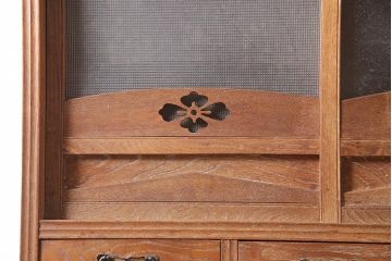 アンティーク家具　昭和初期　京都産　上品さとレトロな雰囲気を併せ持つ重ね戸棚(キャビネット、食器棚、収納棚)(R-040788)