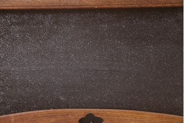 アンティーク家具　昭和初期　京都産　上品さとレトロな雰囲気を併せ持つ重ね戸棚(キャビネット、食器棚、収納棚)(R-040788)