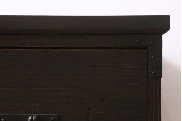アンティーク家具　脚付きリメイク　味わい深い佇まいの箪笥ローボード(チェスト、引き出し、リビングボード、テレビ台)(R-040793)