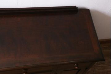 中古　北海道民芸家具　和洋どちらにも合うシックなチェスト(サイドボード、引き出し、ドレッシングチェスト)(定価約21万円)(R-040796)