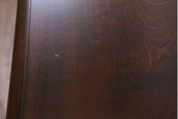 中古　北海道民芸家具　和洋どちらにも合うシックなチェスト(サイドボード、引き出し、ドレッシングチェスト)(定価約21万円)(R-040796)