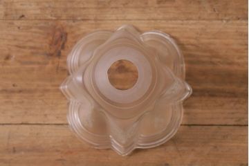 ヴィンテージ照明　イギリスビンテージ　エレガントなグラビュールが浮かぶペンダントライト(シェード、天井照明)(R-040815)