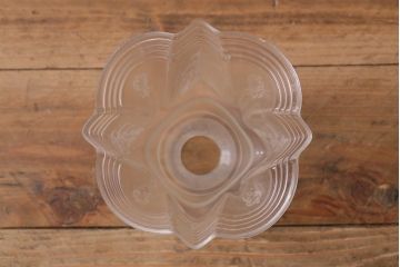 ヴィンテージ照明　イギリスビンテージ　エレガントなグラビュールが浮かぶペンダントライト(シェード、天井照明)(R-040815)