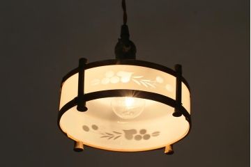 レトロ照明　昭和レトロ　竹細工と透かしが魅力的なペンダントライト(天井照明、電笠、シェード)(R-040816)