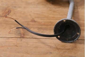 ヴィンテージ照明　球体ガラス　アルミブラケットのウォールライト(壁付け照明、ウォールランプ、ブラケットライト、ビンテージ)(R-040817)