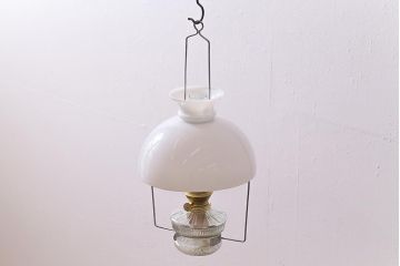 ヴィンテージ雑貨　ドイツ製　巻き芯14番　ガラス製タンク　吊り下げ式オイルランプ(ランタン、ハンギングランプ、ビンテージ)(R-040819)