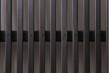 アンティーク建具　昭和初期　レトロな模様が入ったガラスが魅力の格子戸3枚セット(引き戸、ガラス帯戸)(R-040829)