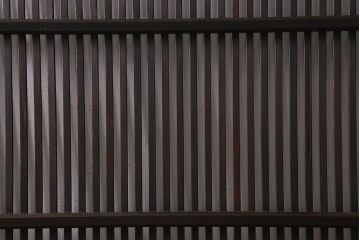 アンティーク建具　昭和初期　レトロな模様が入ったガラスが魅力の格子戸3枚セット(引き戸、ガラス帯戸)(R-040829)