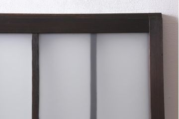 アンティーク建具　昭和中期　すりガラス入り　木の風合いが楽しめる個性的なガラス戸1枚(引き戸)(R-040830)