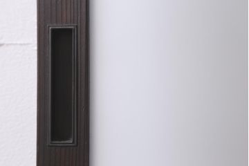 アンティーク建具　昭和中期　すりガラス入り　木の風合いが楽しめる個性的なガラス戸1枚(引き戸)(R-040830)