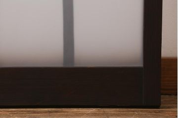 アンティーク建具　昭和中期　すりガラス入り　木の風合いが楽しめる個性的なガラス戸1枚(引き戸)(R-040830)