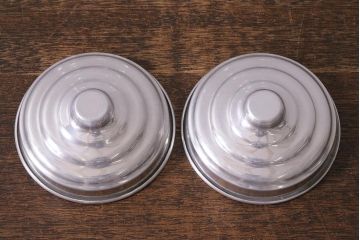 アンティーク雑貨　昭和レトロ　アルミ蓋　角型ガラスビン(ガラス瓶、キャニスター)(R-040836)