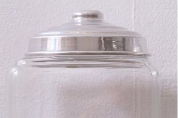 アンティーク雑貨　昭和レトロ　アルミ蓋　角型ガラスビン(ガラス瓶、キャニスター)(R-040836)
