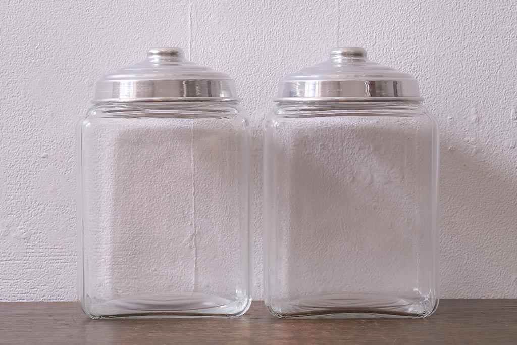 アンティーク雑貨　昭和レトロ　アルミ蓋　角型ガラスビン(ガラス瓶、キャニスター)(R-040836)