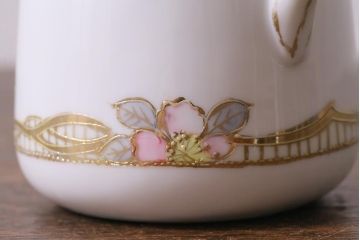オールドノリタケ(日陶、Noritake、則武)　金彩の花柄がエレガントな調味料入れ(クルエット、ソルト入れ、コンディメント)(R-040840)