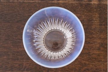 レトロ雑貨　乳白色の縁がおしゃれなガラス器3点セット(プレスガラス、向付)(R-040843)
