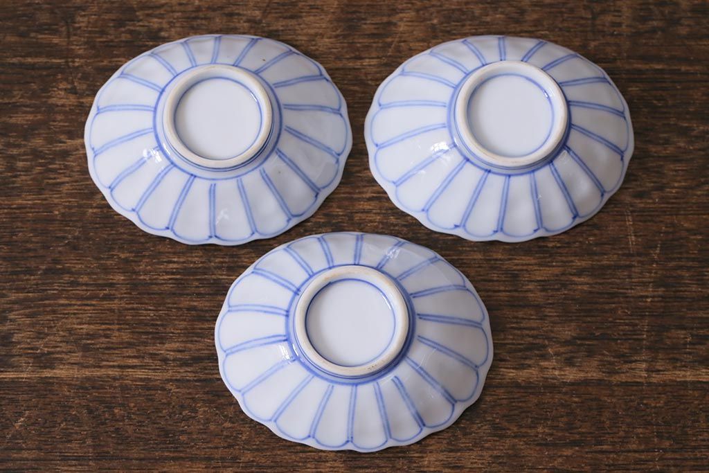 アンティーク雑貨　江戸期　染付　菊図　豆皿3枚セット(和食器)(R-040847)