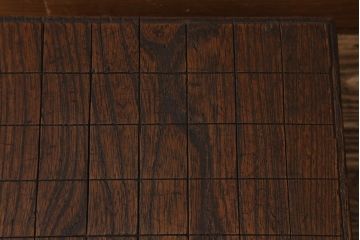 アンティーク雑貨　古民具　明治大正期　古い趣が貫禄漂う将棋盤(飾り台、花台)(R-040856)