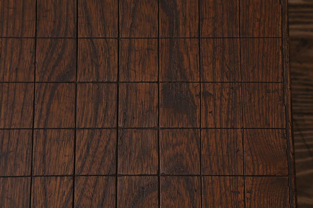 アンティーク雑貨　古民具　明治大正期　古い趣が貫禄漂う将棋盤(飾り台、花台)(R-040856)