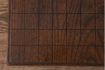 アンティーク雑貨　古民具　明治大正期　古い趣が貫禄漂う将棋盤(飾り台、花台)(R-040856)