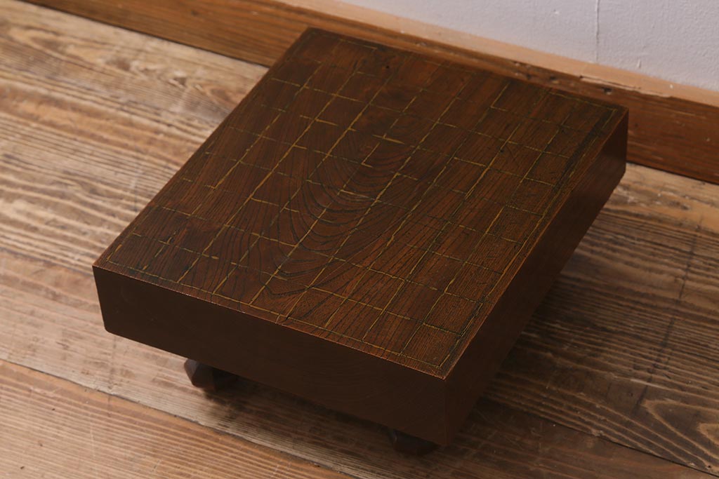 アンティーク雑貨　古民具　明治大正期　古い趣が貫禄漂う将棋盤(飾り台、花台)(R-040857)