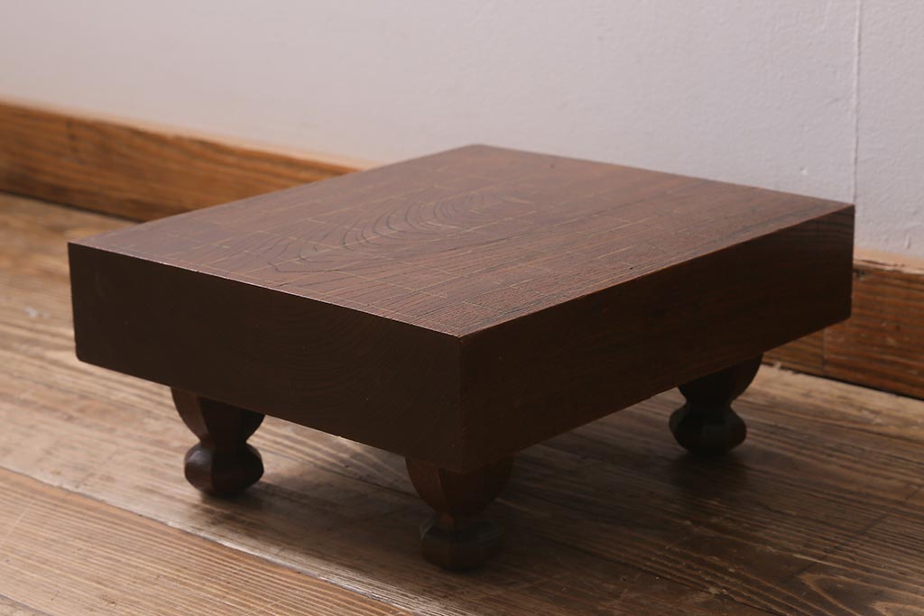 アンティーク雑貨　古民具　明治大正期　古い趣が貫禄漂う将棋盤(飾り台、花台)(R-040857)