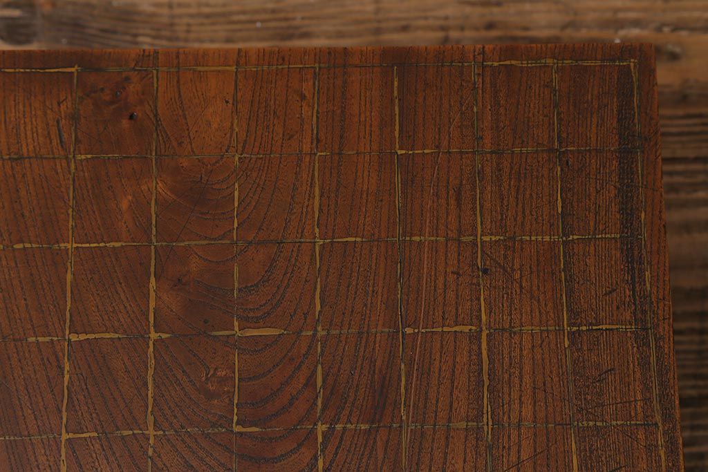 アンティーク雑貨　古民具　明治大正期　古い趣が貫禄漂う将棋盤(飾り台、花台)(R-040857)