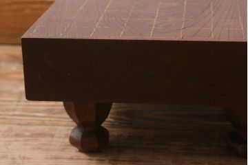 アンティーク雑貨　古民具　明治大正期　古い趣が貫禄漂う将棋盤(飾り台、花台)(R-040857)