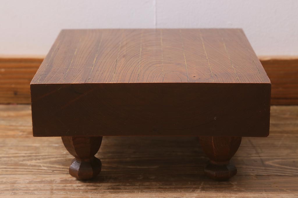 アンティーク雑貨　古民具　明治大正期　古い趣が貫禄漂う将棋盤(飾り台、花台)(R-040857)