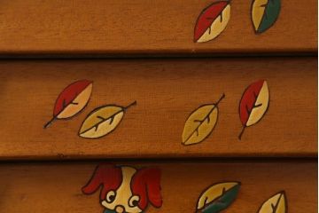 レトロ雑貨　昭和レトロ　希少　ままごと　かわいらしい木製の小さなタンス(チェスト、おもちゃ、玩具)(R-040858)