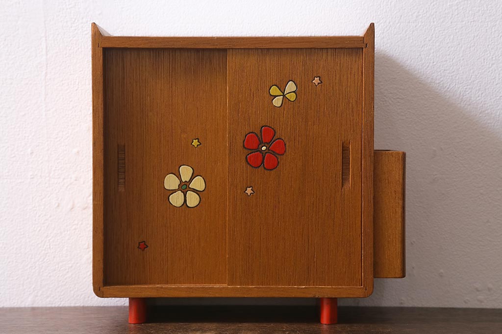 アンティーク 木製(ケヤキ)下駄箱【昭和レトロ】✴️9/8月曜日まで アンティーク 木製(ケヤキ)下駄箱【昭和レトロ】✴️9/8月曜日まで