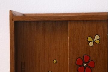 レトロ雑貨　昭和レトロ　希少　ままごと　かわいらしい木製の小さな下駄箱(おもちゃ、玩具)(R-040859)