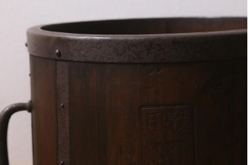 アンティーク雑貨　和製アンティーク　古民具　鉢カバーやディスプレイにもおすすめな一斗枡(マス、升)(R-040862)