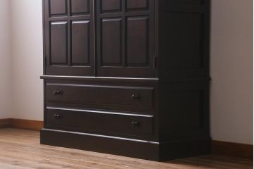 中古　えぞ民芸　えぞインテリア　衣装盆付き　収納力抜群の洋服タンス(衣装タンス)(R-040864)