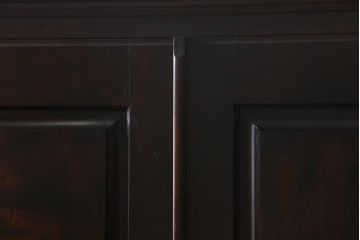 中古　えぞ民芸　えぞインテリア　衣装盆付き　収納力抜群の洋服タンス(衣装タンス)(R-040864)