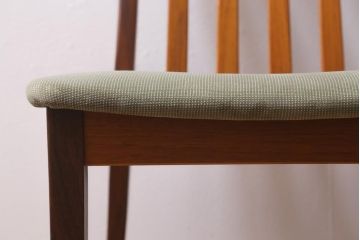 ヴィンテージ家具　北欧ビンテージ　イギリス　G-PLAN(ジープラン)　ナチュラルスタイルにも合うダイニングチェア(椅子)(R-040867)
