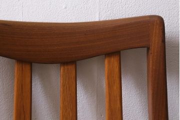 ヴィンテージ家具　北欧ビンテージ　イギリス　G-PLAN(ジープラン)　ナチュラルスタイルにも合うダイニングチェア(椅子)(R-040868)