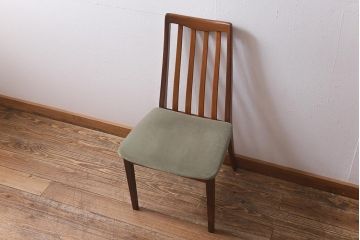 ヴィンテージ家具　北欧ビンテージ　イギリス　G-PLAN(ジープラン)　ナチュラルスタイルにも合うダイニングチェア(椅子)(R-040868)