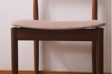 ヴィンテージ家具　G-PLAN(ジープラン)　Danishシリーズ　チーク材　ダイニングチェア(椅子、ビンテージ)(R-040873)
