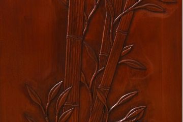 中古　伝統工芸　日光彫り　竹・梅の木　彫刻が魅力の小引き出し(卓上収納、小物収納)(R-040883)