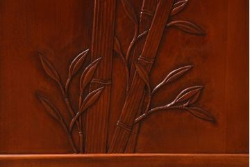 中古　伝統工芸　日光彫り　竹・梅の木　彫刻が魅力の小引き出し(卓上収納、小物収納)(R-040883)