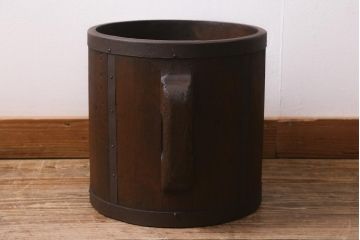 アンティーク雑貨　和製アンティーク　古民具　大黒天の刻印入りの一斗升(一斗マス)(R-040892)
