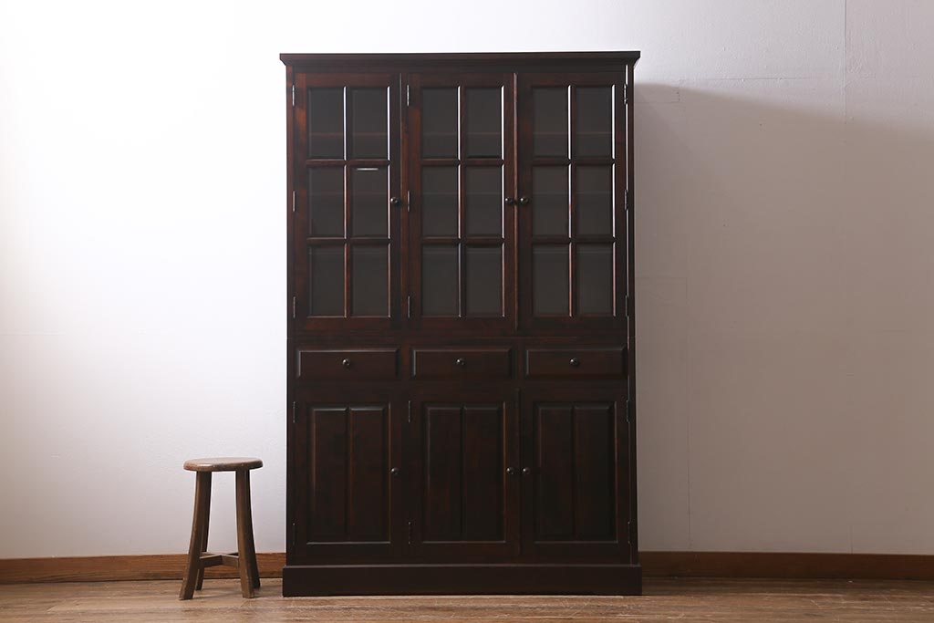 中古　北海道民芸家具　HM165K　高級感が漂う食器棚(カップボード、キャビネット)(定価約43万円)(R-040894)