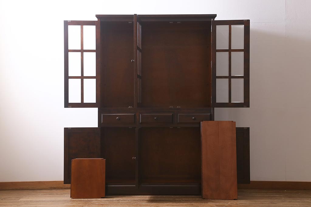 中古　北海道民芸家具　HM165K　高級感が漂う食器棚(カップボード、キャビネット)(定価約43万円)(R-040894)