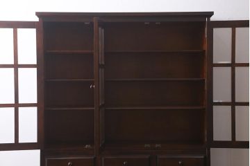 中古　北海道民芸家具　HM165K　高級感が漂う食器棚(カップボード、キャビネット)(定価約43万円)(R-040894)