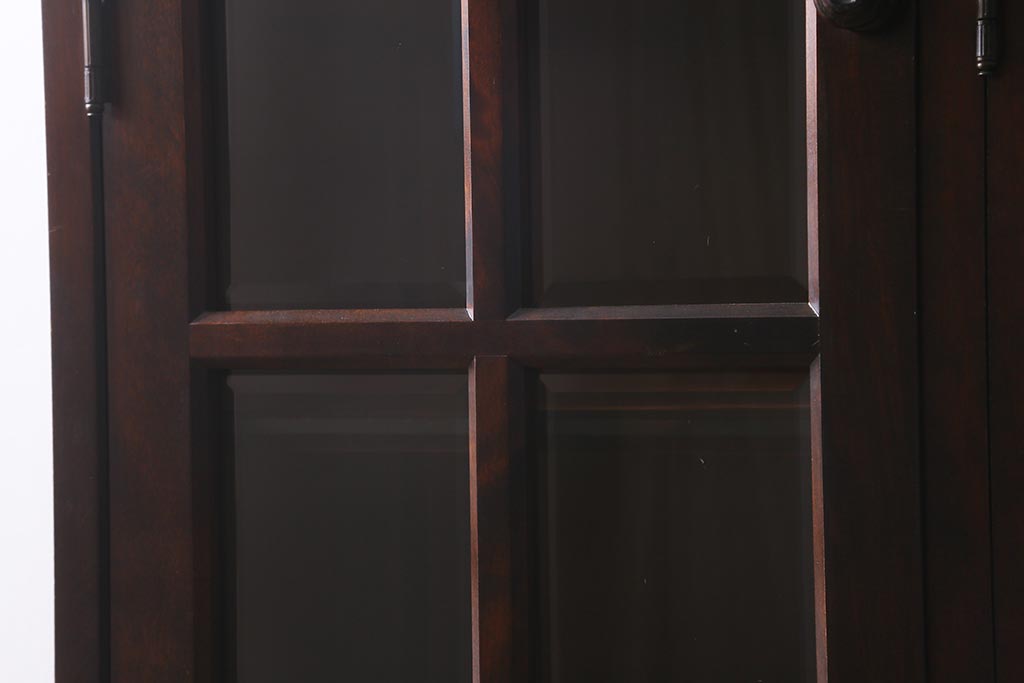 中古　北海道民芸家具　HM165K　高級感が漂う食器棚(カップボード、キャビネット)(定価約43万円)(R-040894)