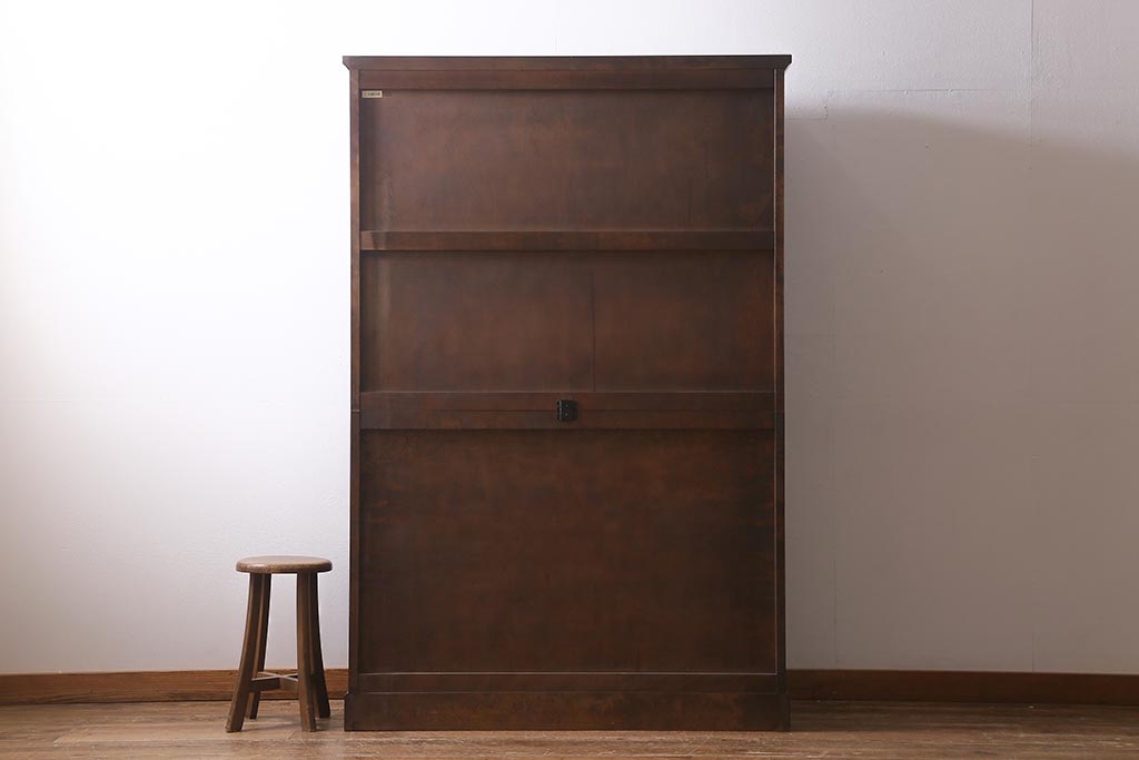 中古　北海道民芸家具　HM165K　高級感が漂う食器棚(カップボード、キャビネット)(定価約43万円)(R-040894)