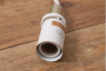 ビンテージ照明　松下電工(ナショナル)　レトロポップなプラスチックシェードの天井照明(ペンダントライト)(R-040898)