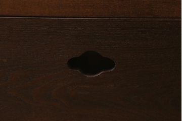 レトロ雑貨　指物家具　昭和後期　五徳付き　桑材　シンプルなデザインの木製角火鉢(箱火鉢、茶道具)(R-040907)